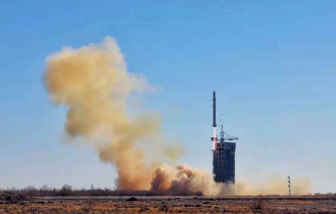 华体会平台-华体会(中国)“多星分离超级电容电源系统”再次成功发射多颗小卫星！